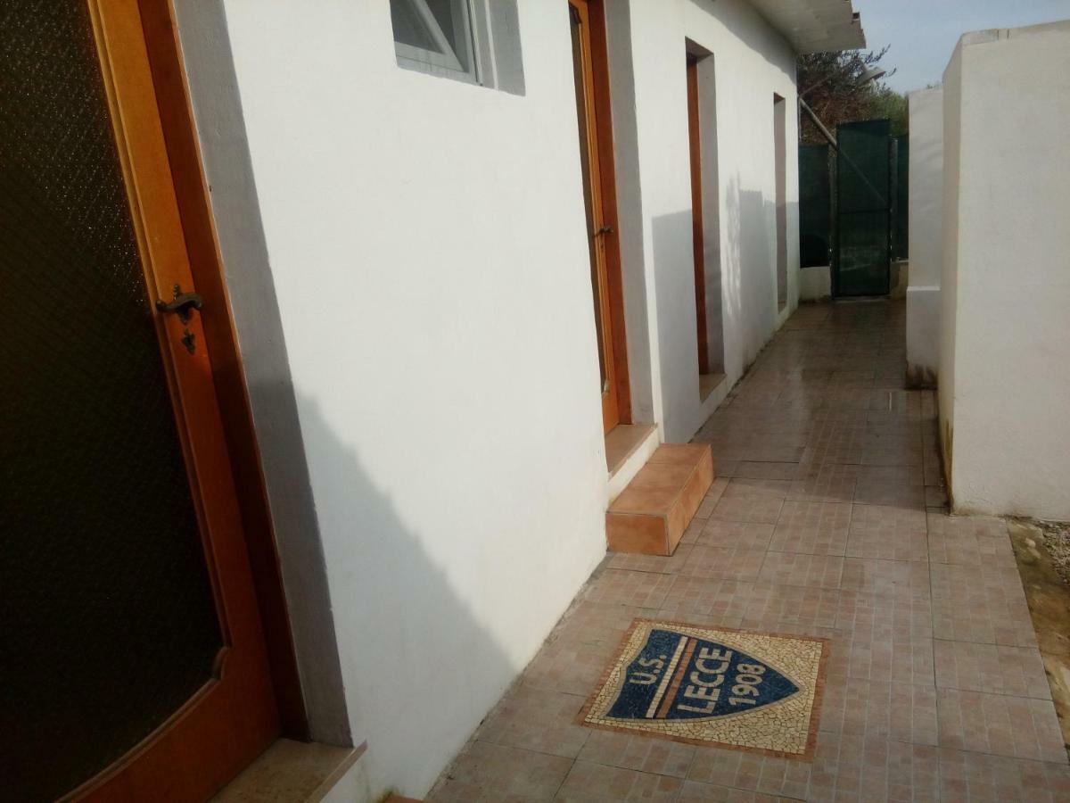Guest House Parabita Exterior photo